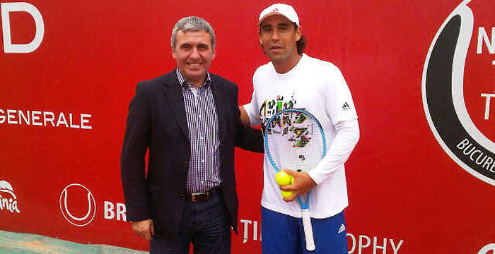 ÎŸ ÎœÎ¬ÏÎºÎ¿Ï‚ Î±Î³Ï‰Î½Î¯Î¶ÎµÏ„Î±Î¹ ÏƒÏ„Î¿ Î’Î¿Ï…ÎºÎ¿Ï…ÏÎ­ÏƒÏ„Î¹