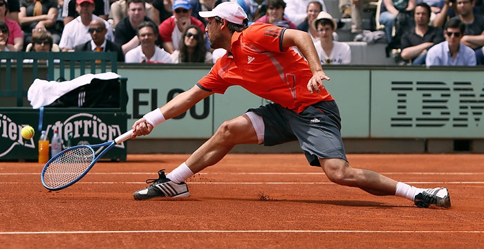 ÎŸ ÎœÎ¬ÏÎºÎ¿Ï‚ Ï…Ï€Î¿ÎºÏÏ€Ï„ÎµÎ¹ ÏƒÏ„Î¿Î½ Î±Î³ÏŽÎ½Î± ÎµÎ½Î±Î½Ï„Î¯Î¿Î½ Ï„Î¿Ï… Almagro